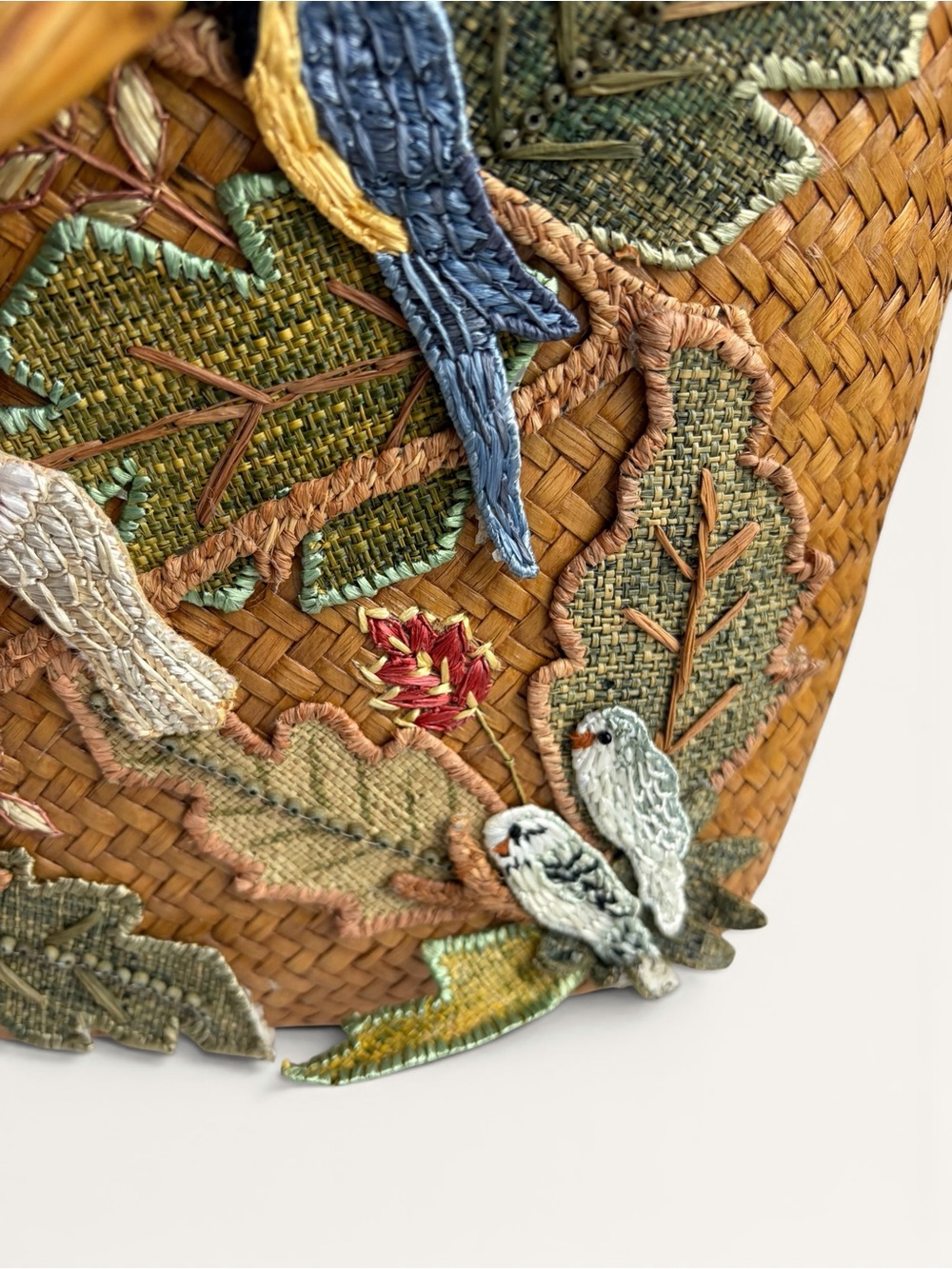 Vintage Cappelli Brown Straw Tote with Multicolor Parrot Embroidery - Picture 13 of 16
